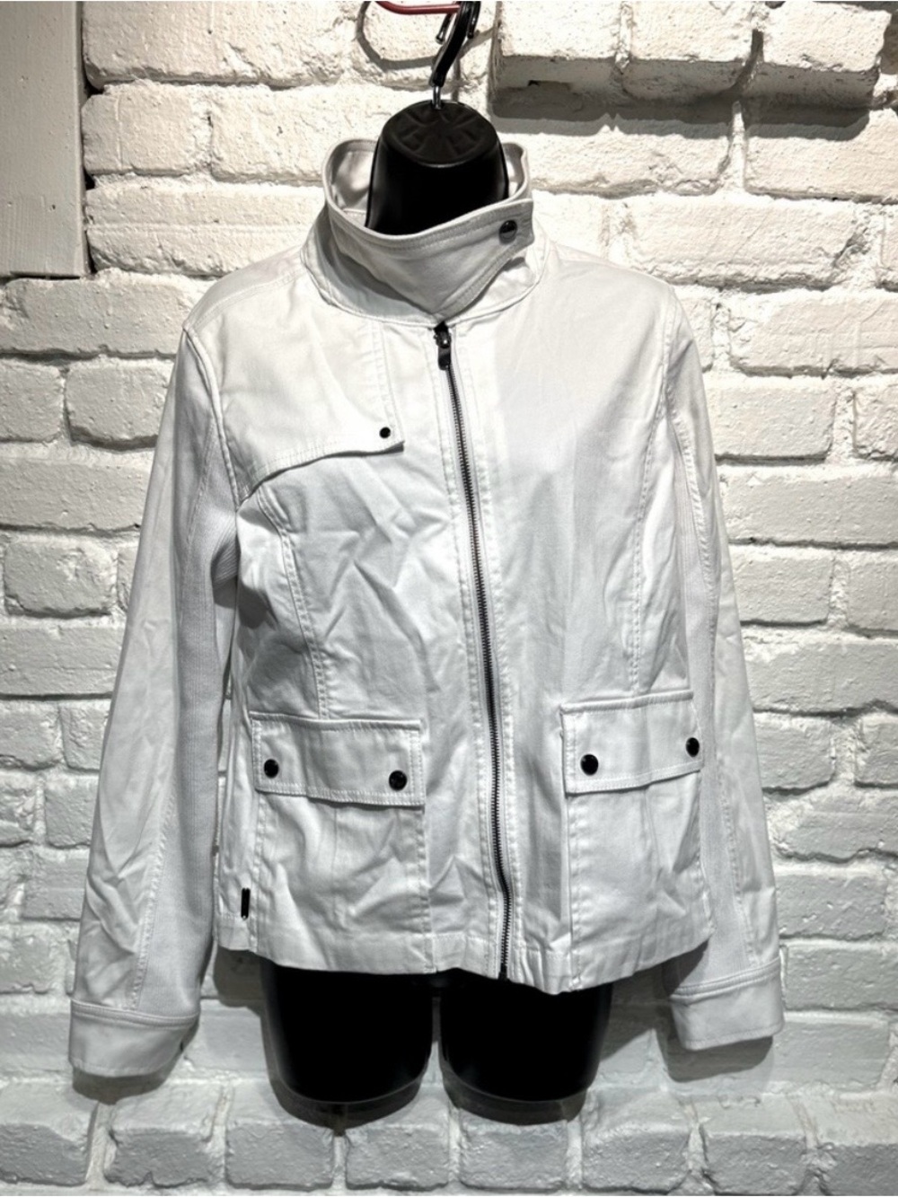 Lole White Utility Moto Jacket Size 8 Stretch Cotton